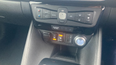 Nissan LEAF 110kW N-Connecta 40kWh 5dr Auto Electric Hatchback